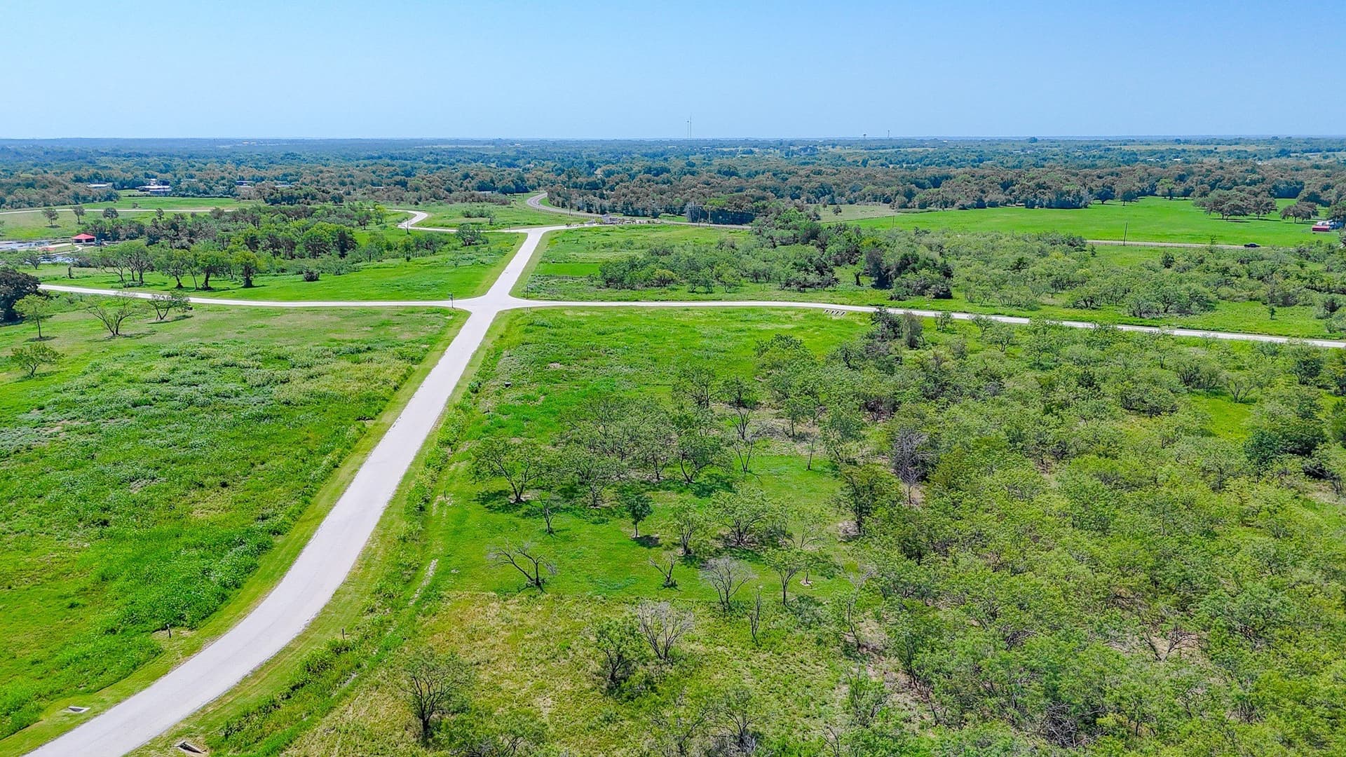 1.05 acres in Navarro County - photo 13