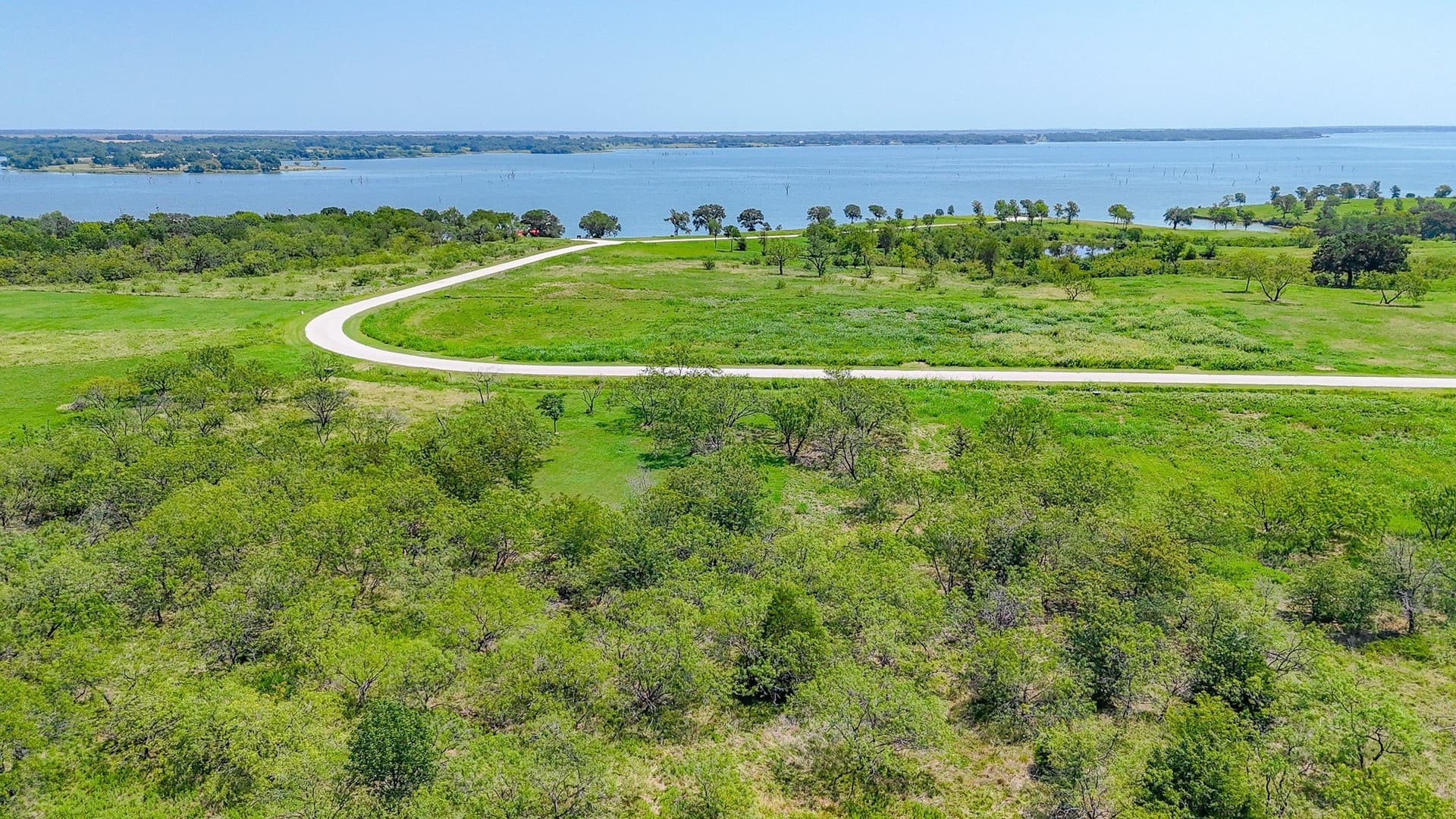 1.05 acres in Navarro County - photo 10