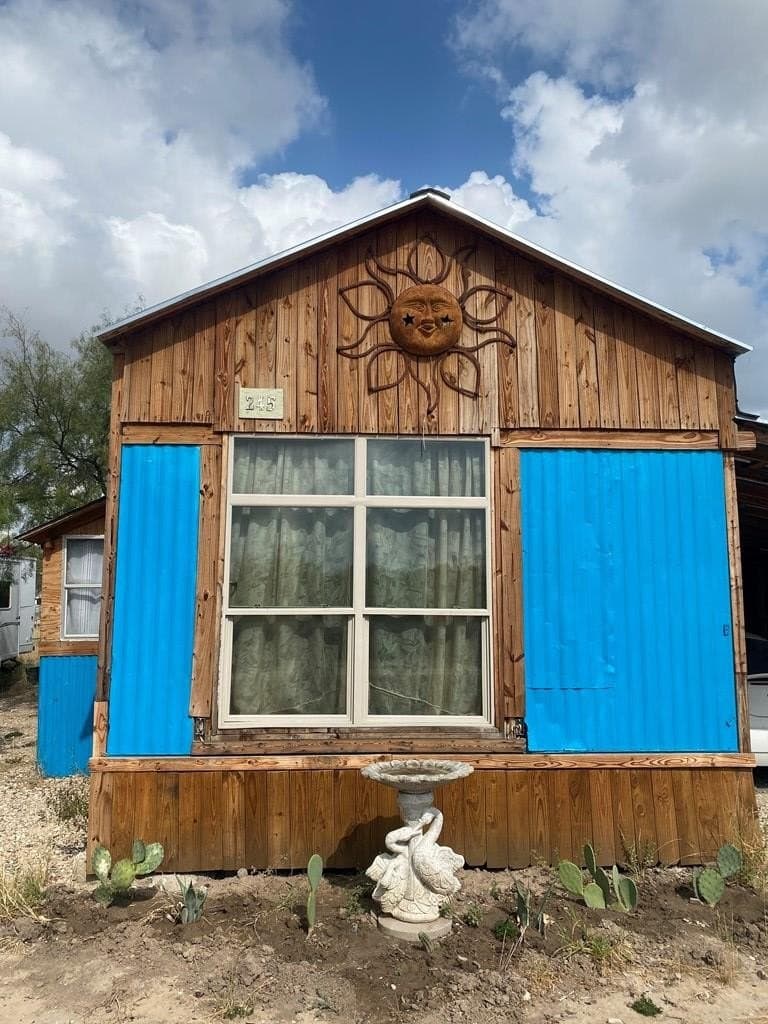 8,250 acres in Maverick County