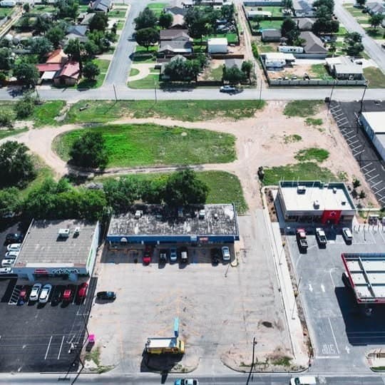1.91 acres in Midland County gallery image 2