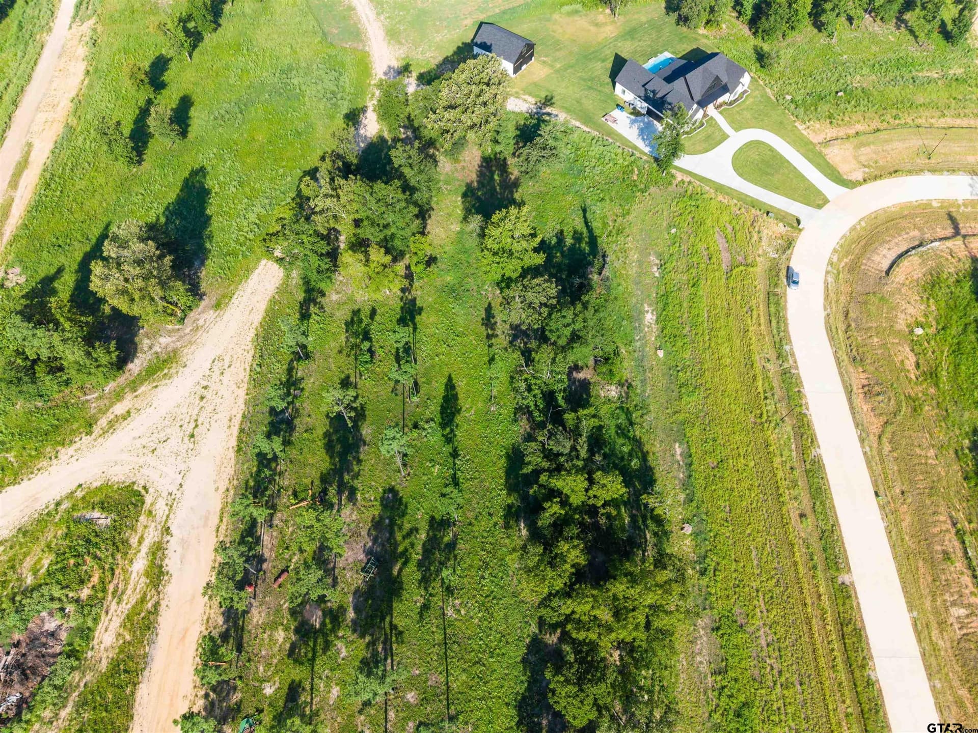 0.5 acres in Smith County - photo 5