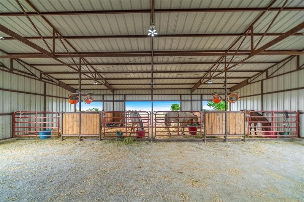 11 acres in Cooke County gallery image 3