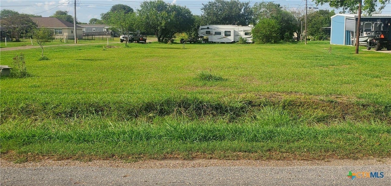 0.24 acres in Calhoun County gallery image 2