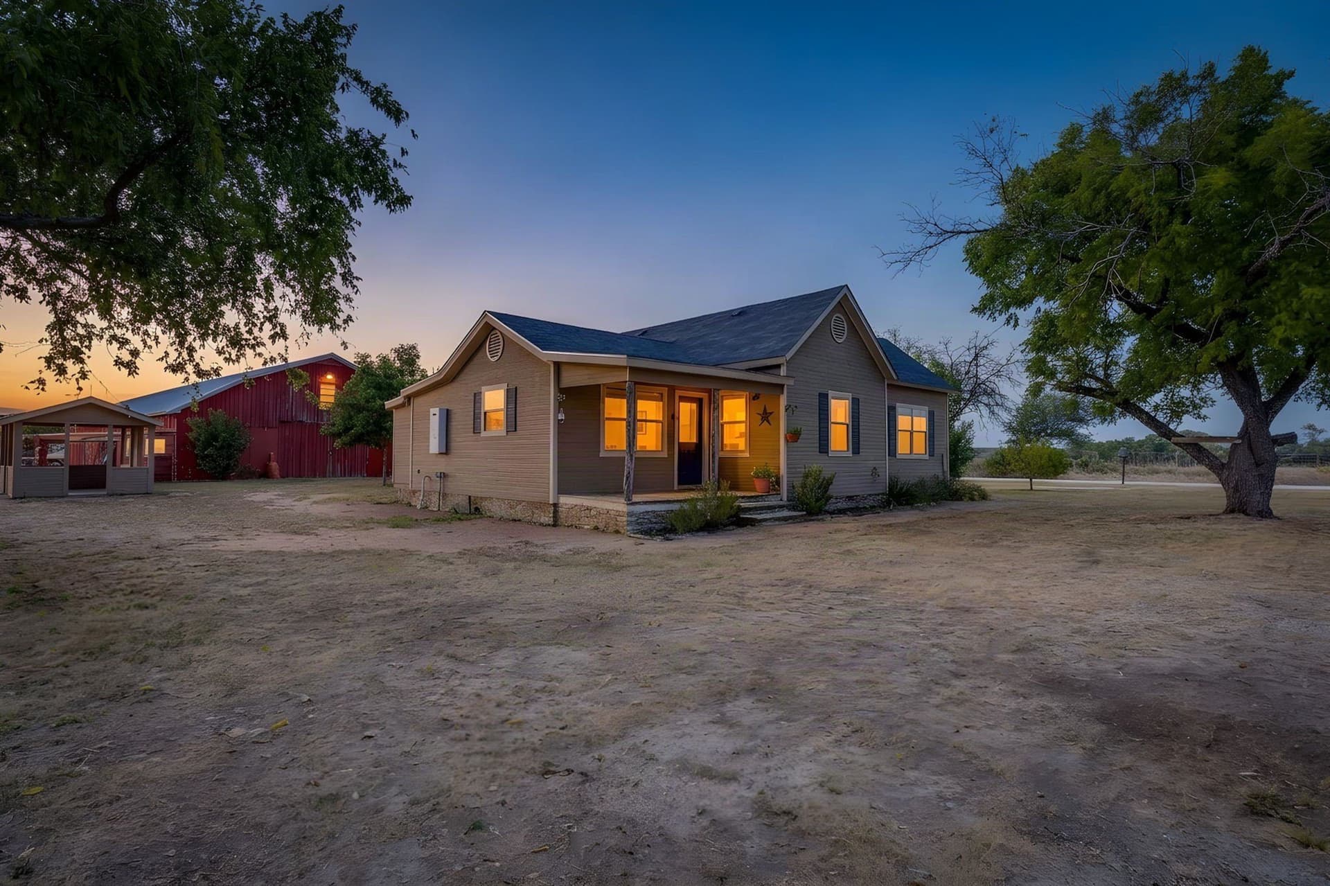 30 acres in Hamilton County