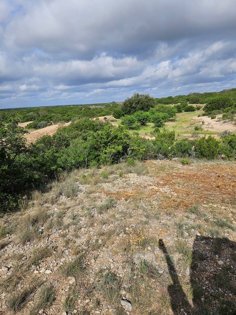106.4 acres in Val Verde County gallery image 4