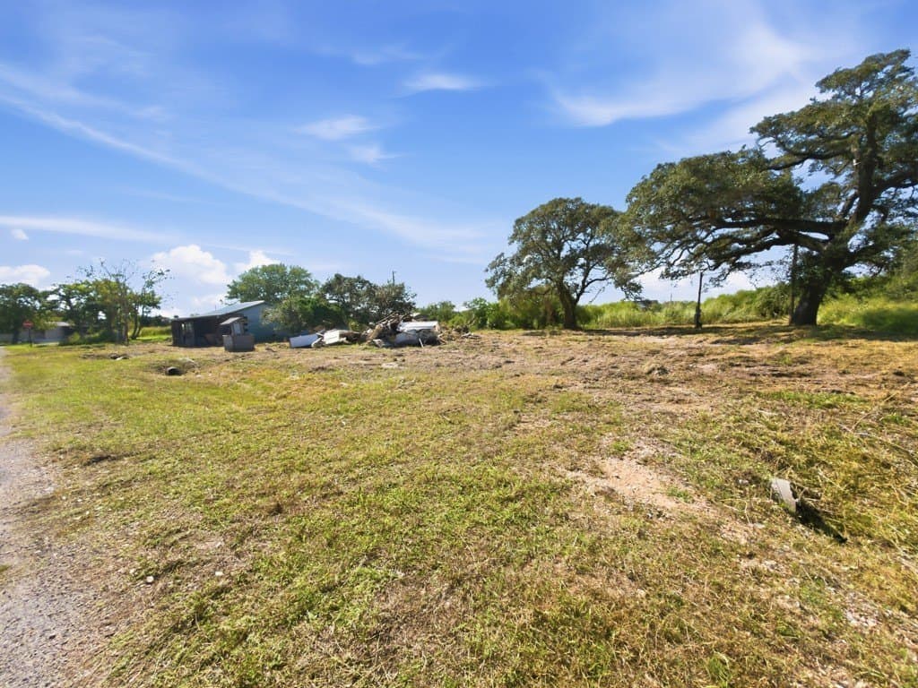 0.11 acres in Aransas County - photo 9