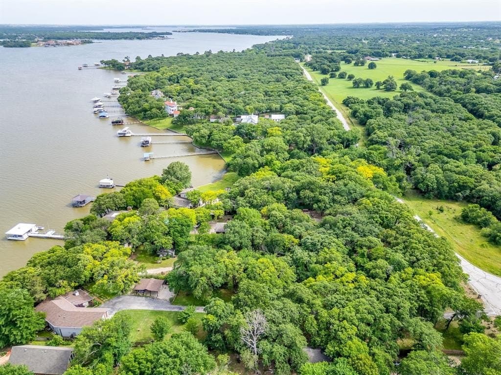 1.22 acres in Tarrant County gallery image 3