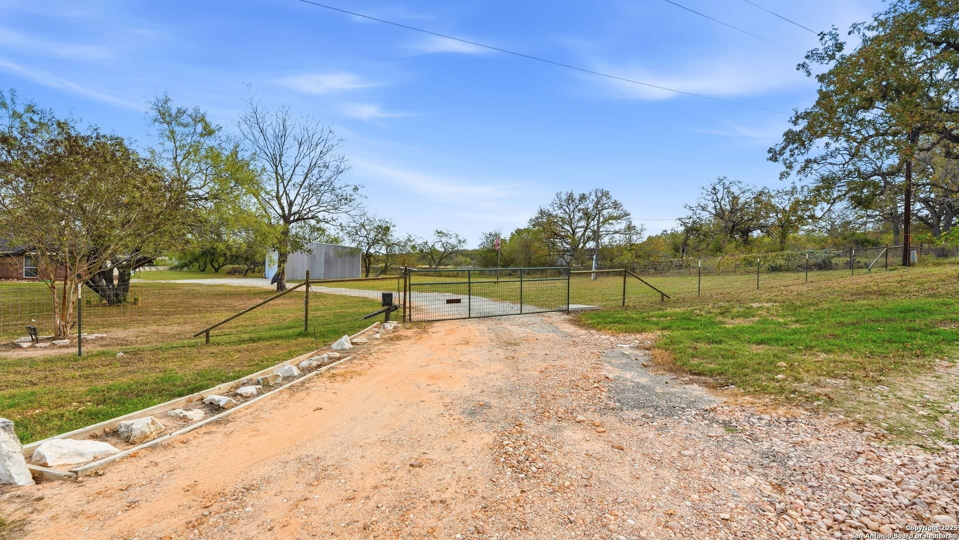10.57 acres in Guadalupe County - photo 45