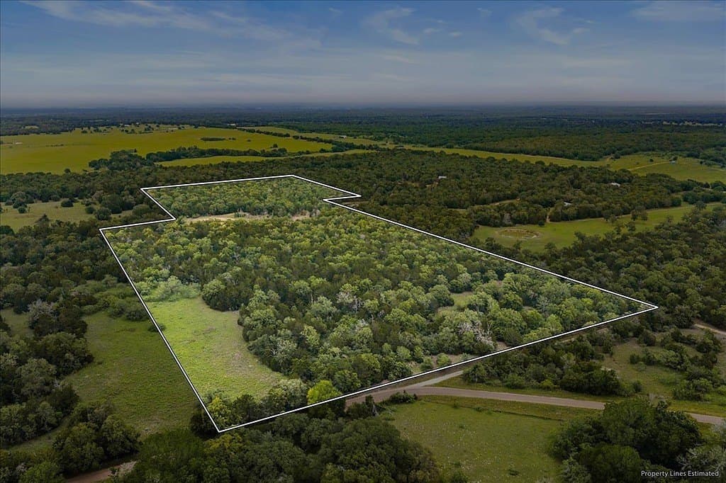 29.98 acres in Fayette County - photo 17