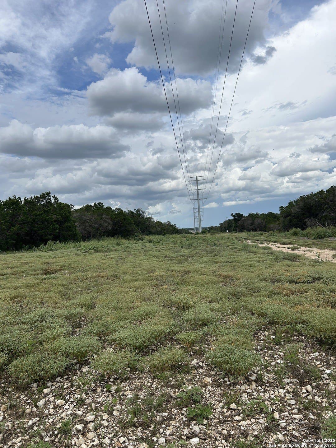 191.91 acres in Comal County - photo 6