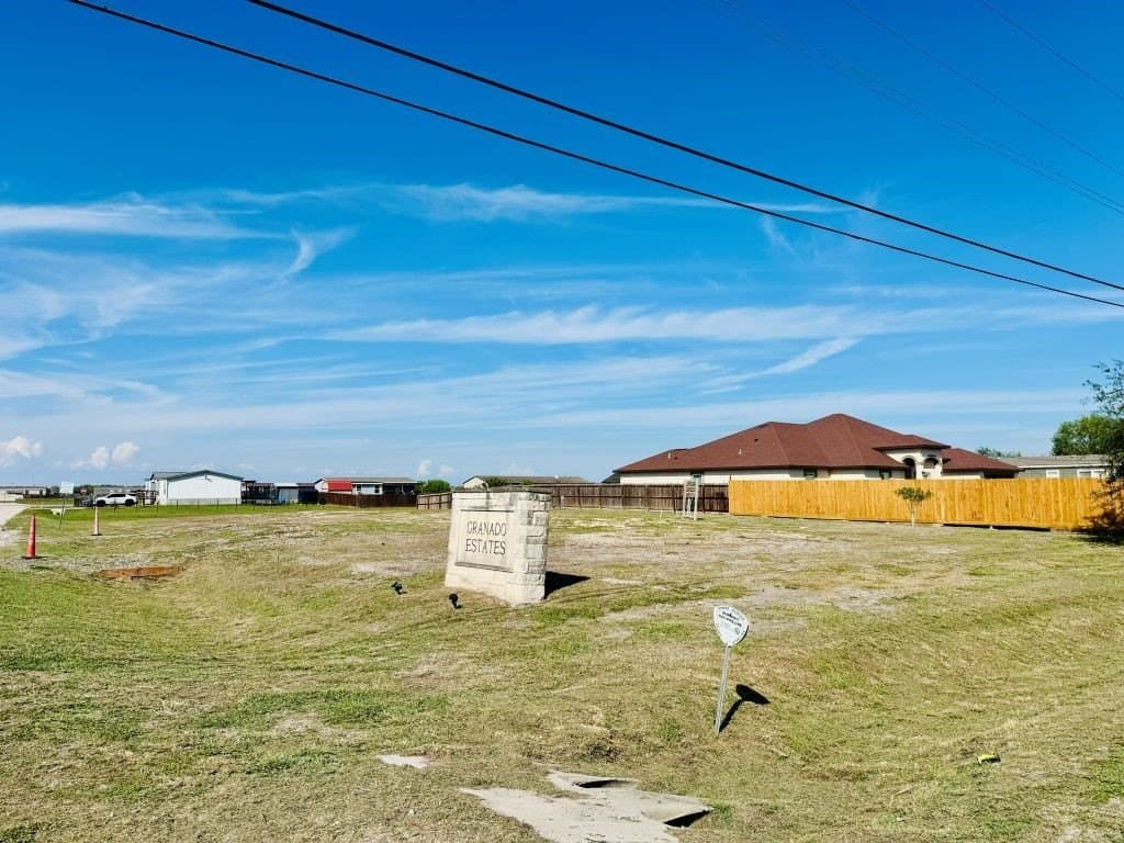 0.52 acres in Nueces County - photo 4