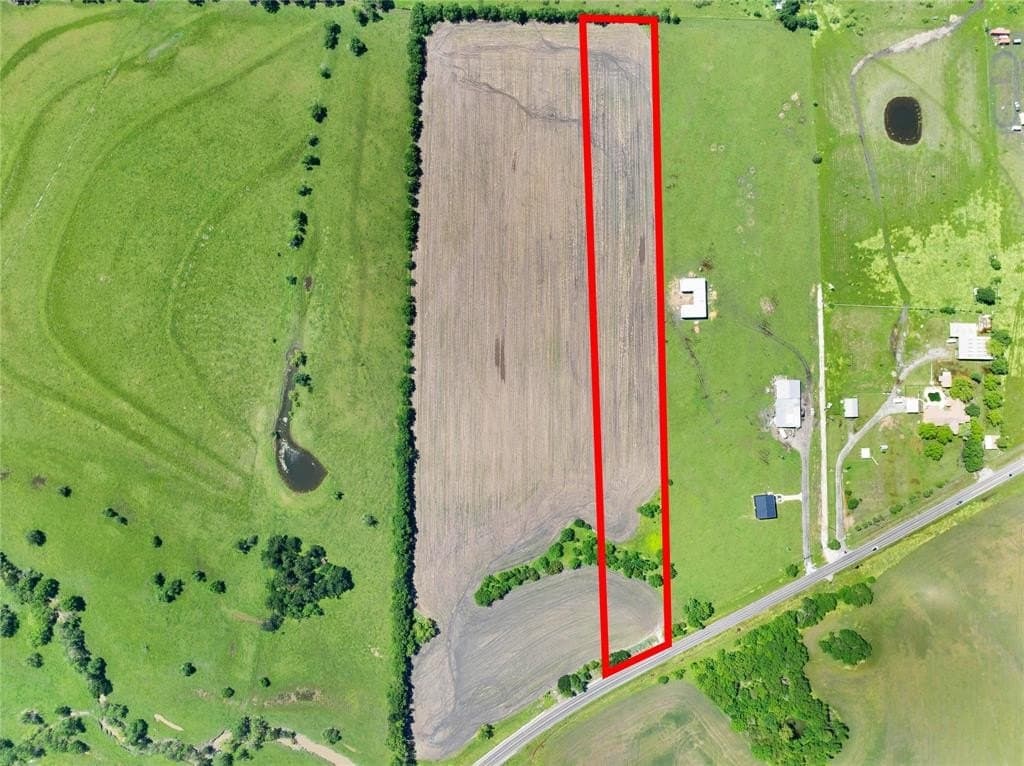10.9 acres in Collin County gallery image 3