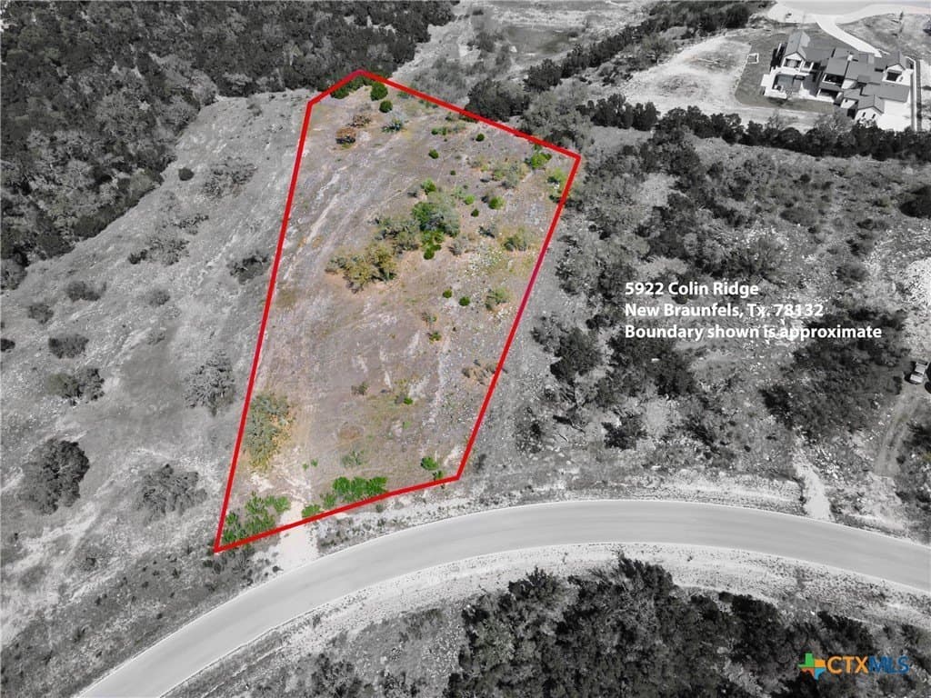 2.4 acres in Comal County - photo 12