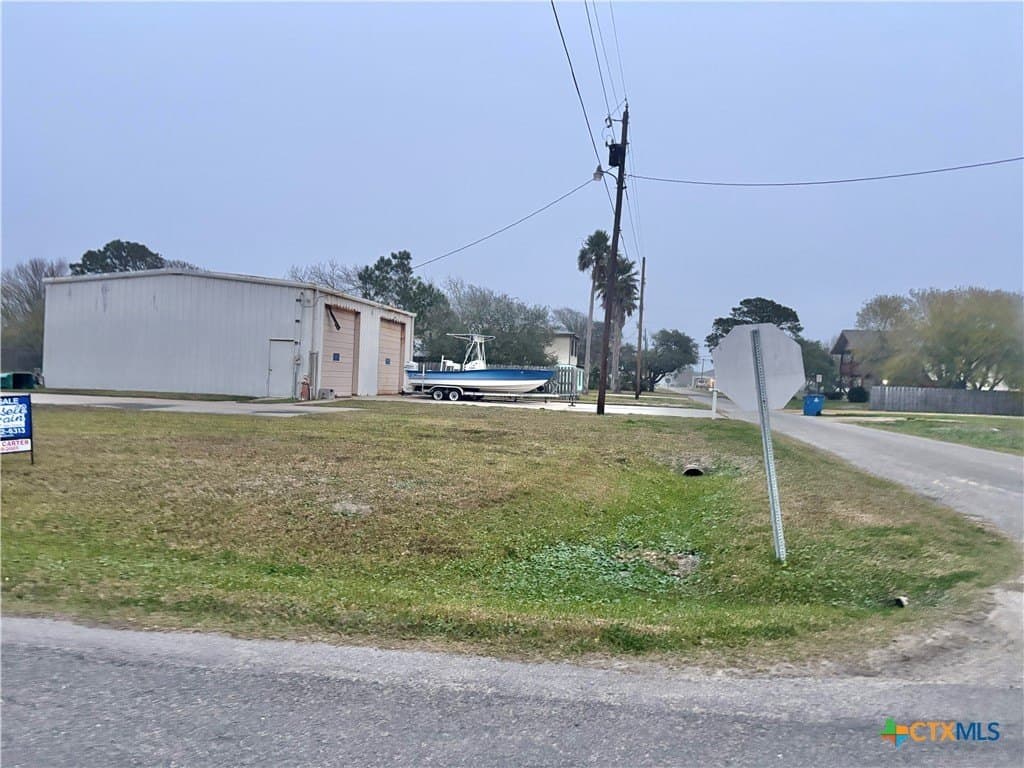 0.32 acres in Calhoun County gallery image 3