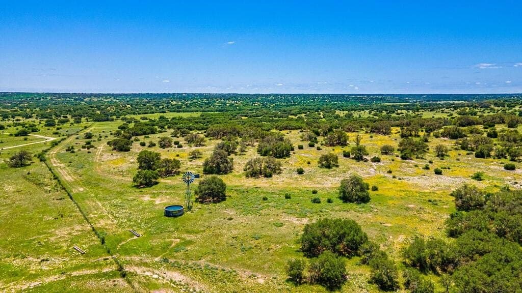56.12 acres in Edwards County - photo 8