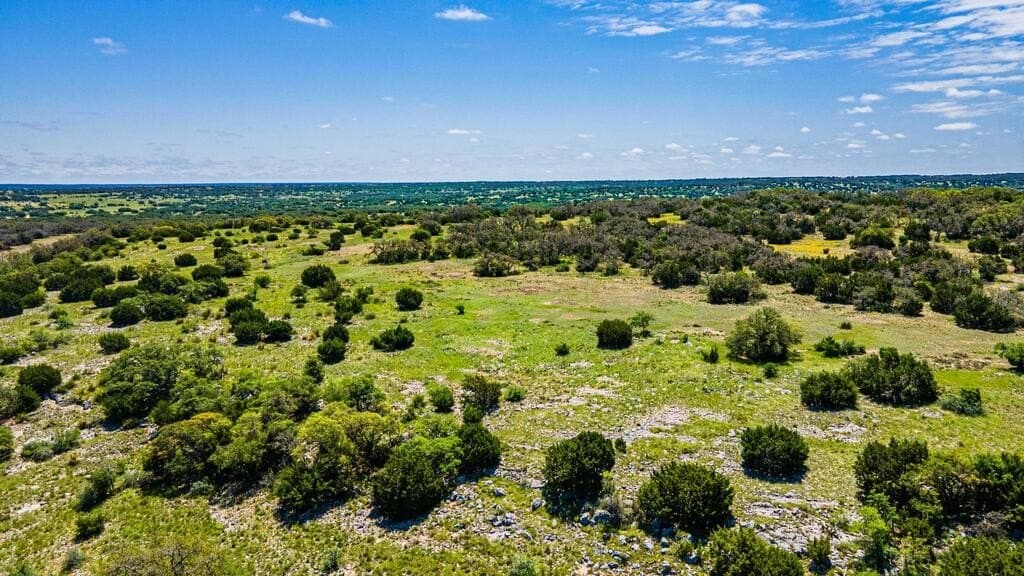 56.12 acres in Edwards County - photo 11