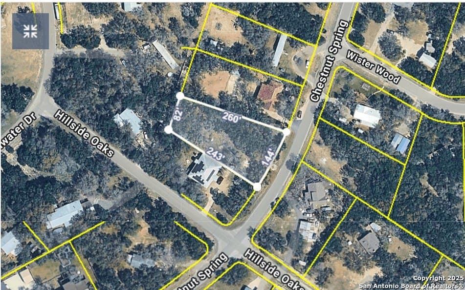 0.71 acres in Comal County - photo 9