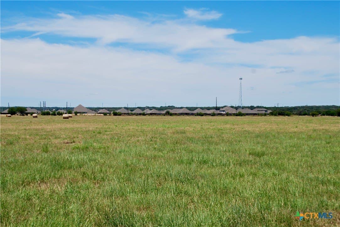 34.69 acres in Comal County - photo 18