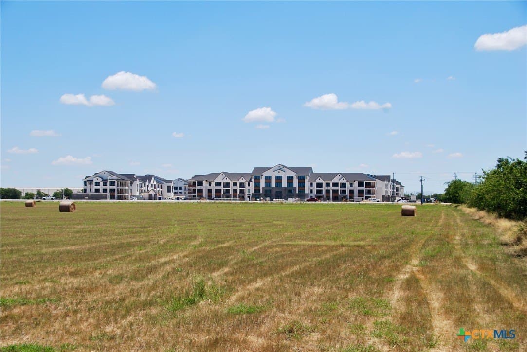 34.69 acres in Comal County - photo 20