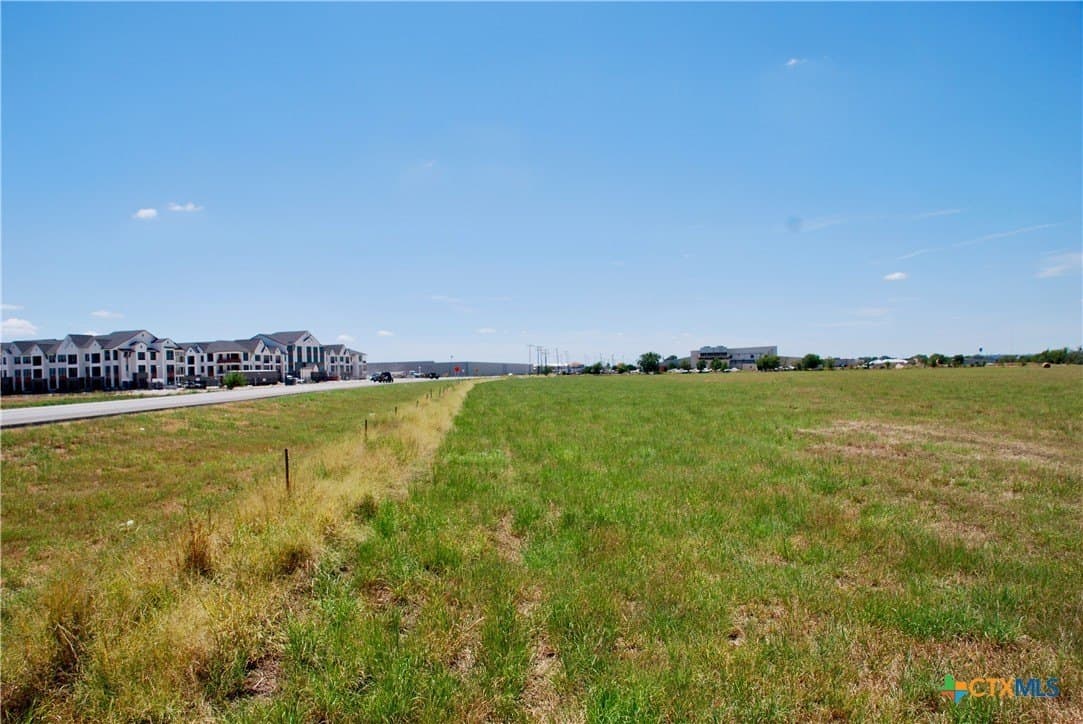 34.69 acres in Comal County - photo 17