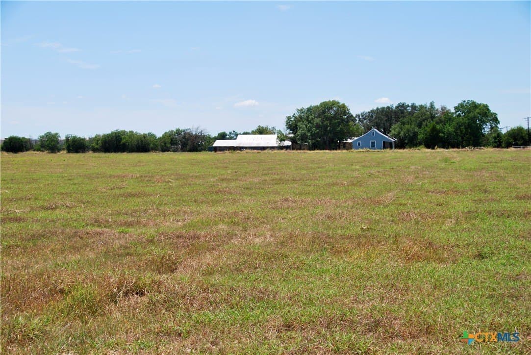 34.69 acres in Comal County - photo 12