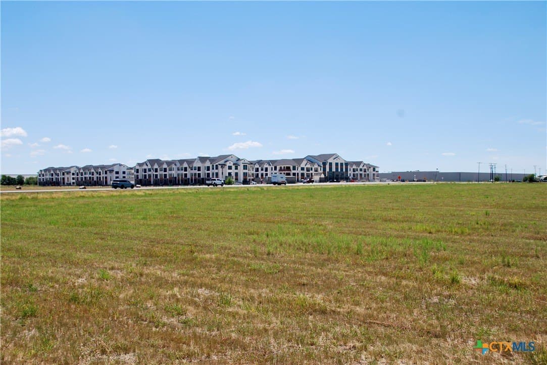 34.69 acres in Comal County - photo 14