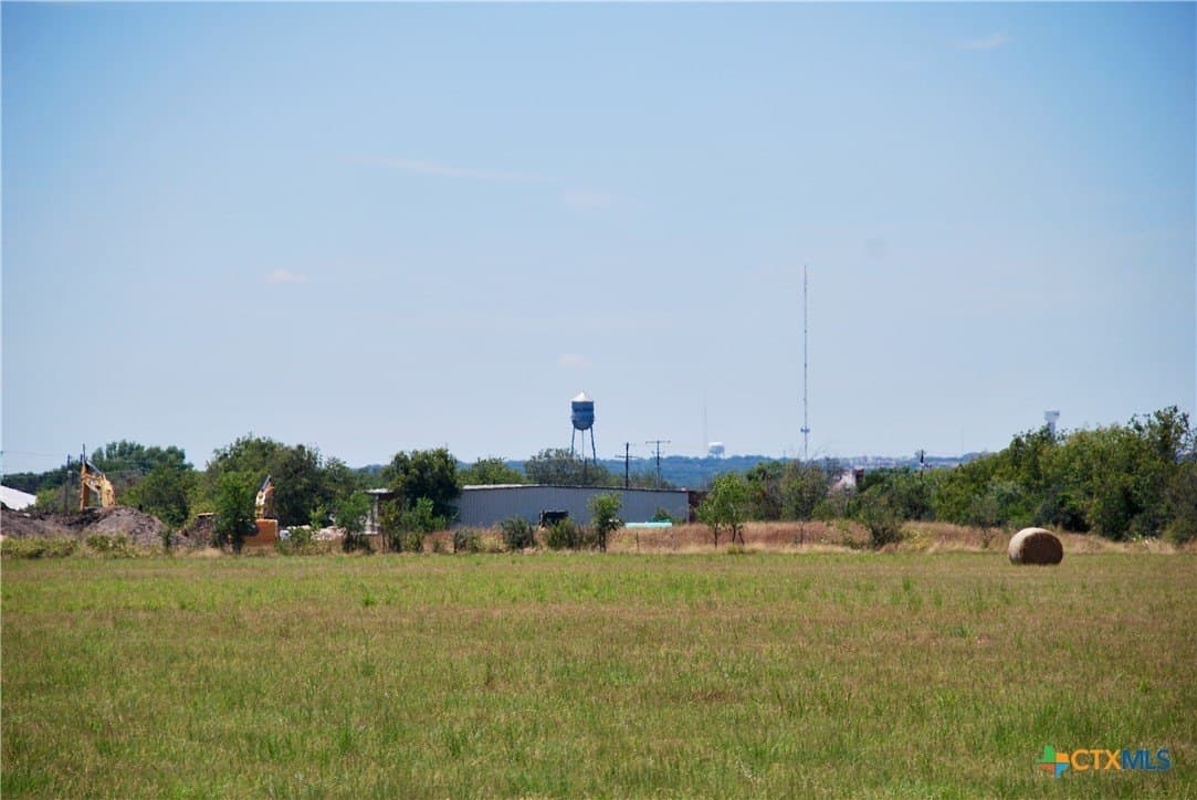 34.69 acres in Comal County - photo 15