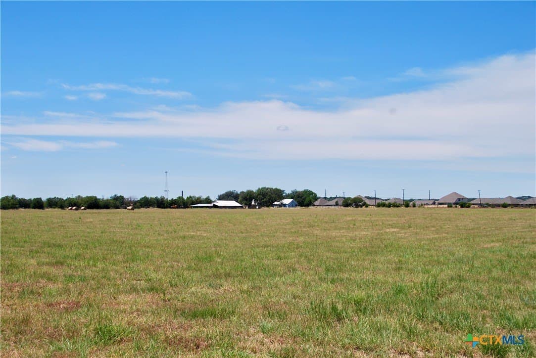 34.69 acres in Comal County - photo 16