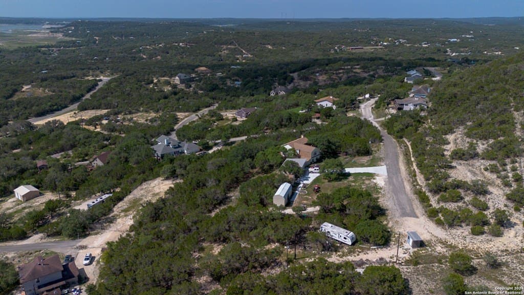 0.46 acres in Bandera County gallery image 3