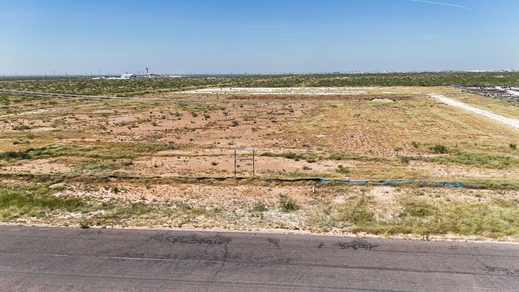 11.27 acres in Midland County - photo 23