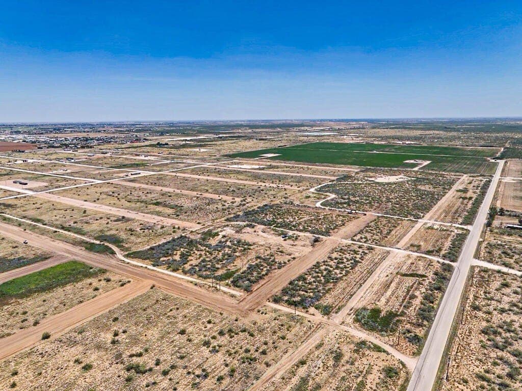 1 acres in Midland County - photo 8