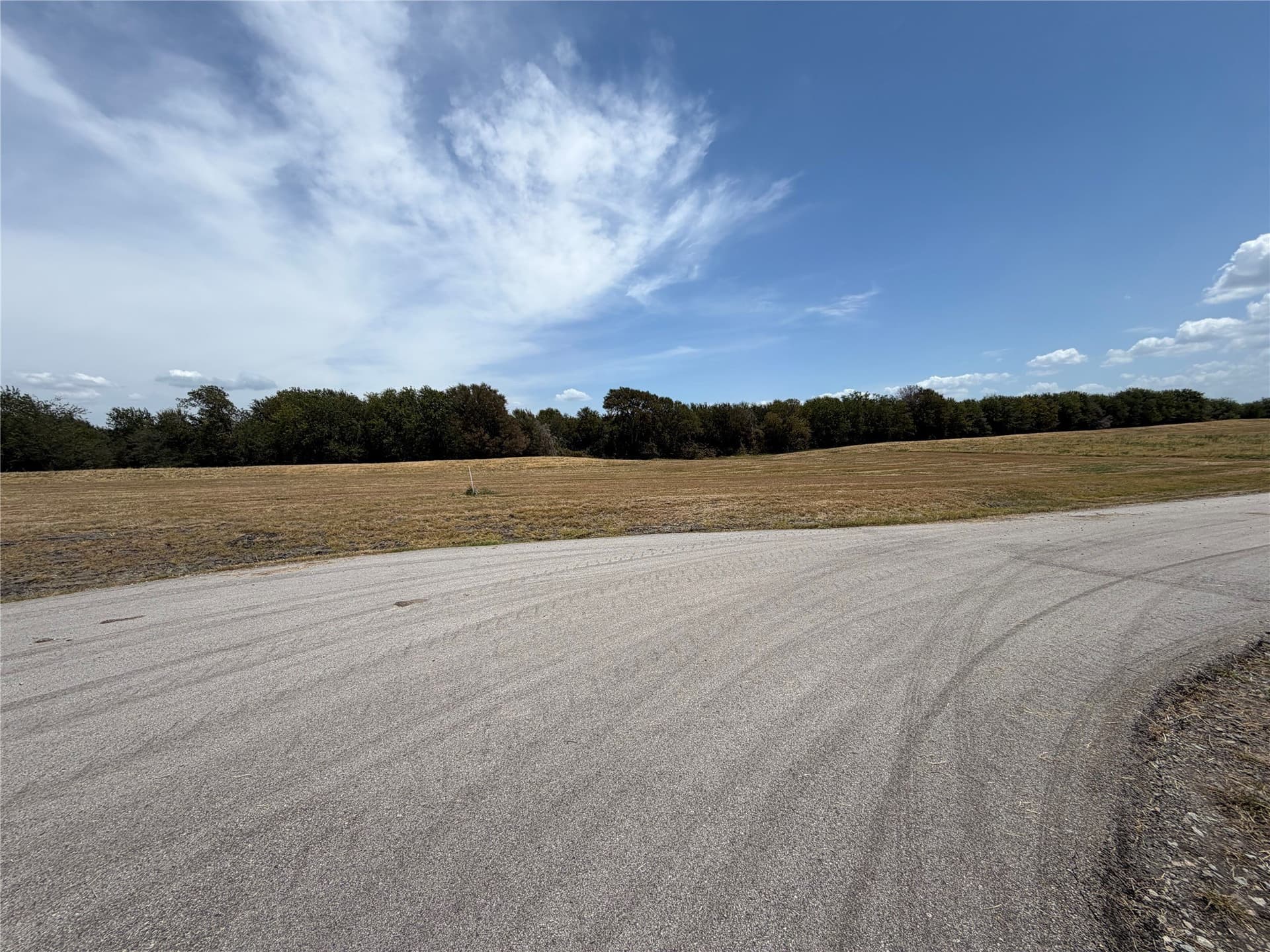 1.01 acres in Navarro County - photo 7