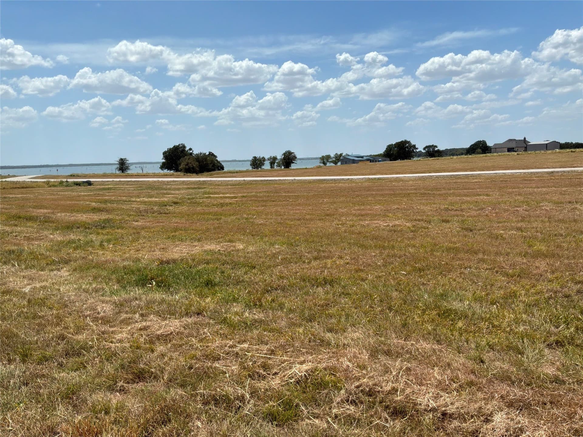 1.01 acres in Navarro County - photo 9
