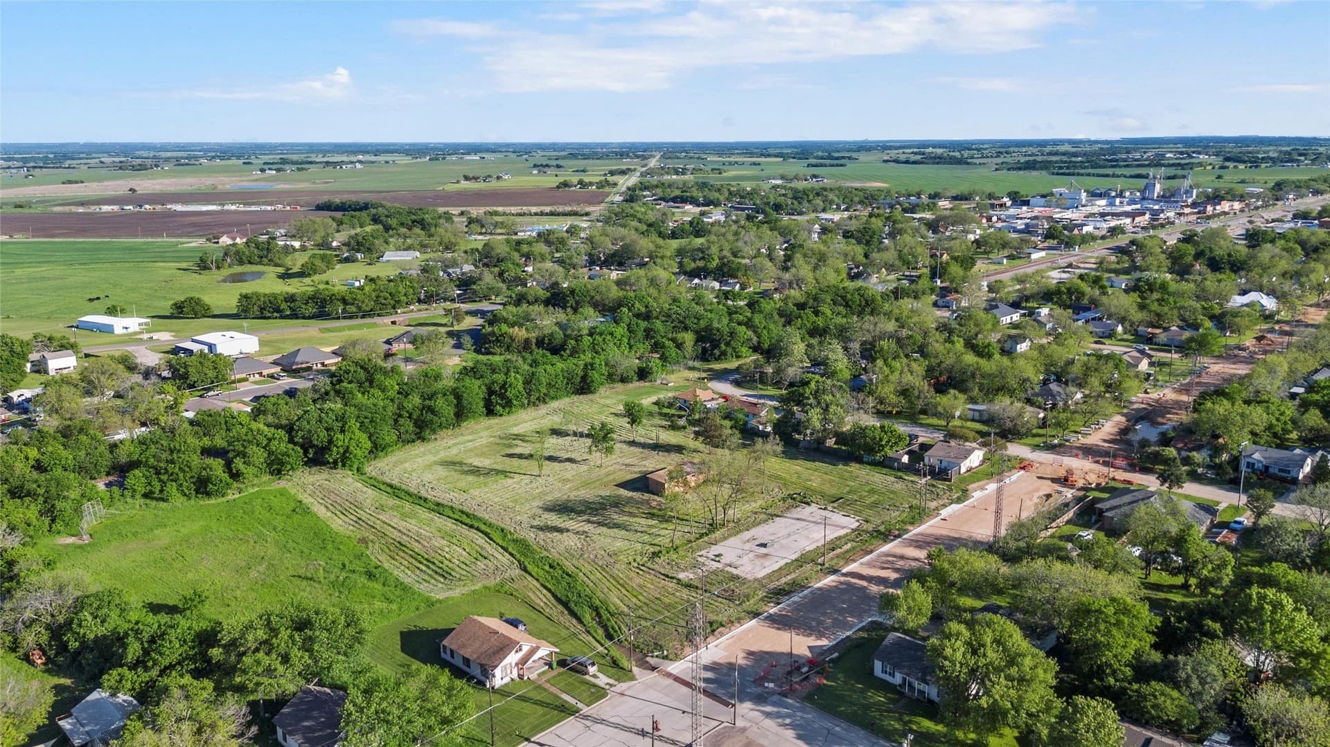 3.31 acres in McLennan County - photo 4