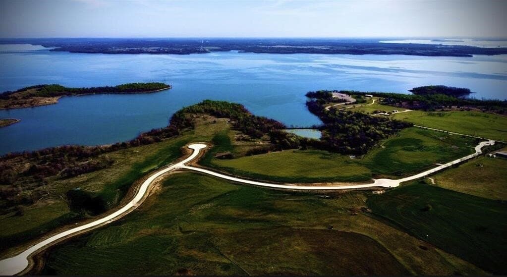2.4 acres in Denton County gallery image 2