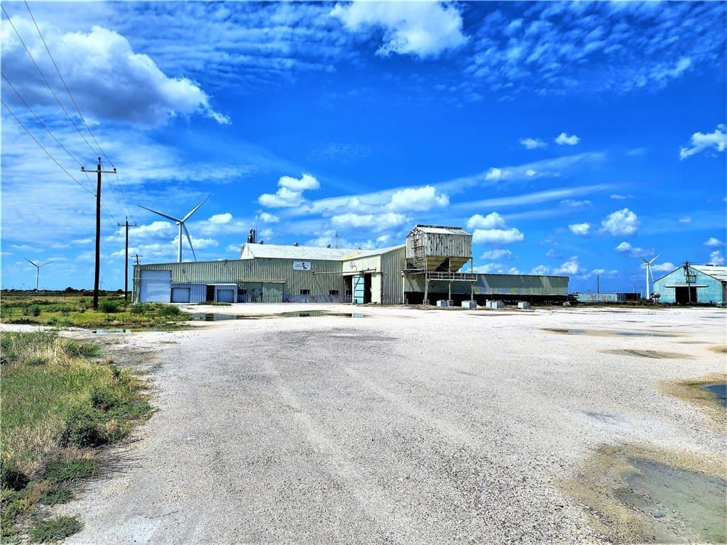 28.56 acres in San Patricio County - photo 14