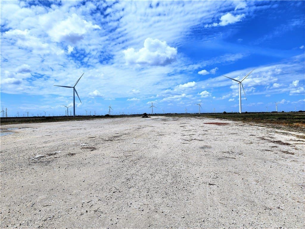 28.56 acres in San Patricio County - photo 21