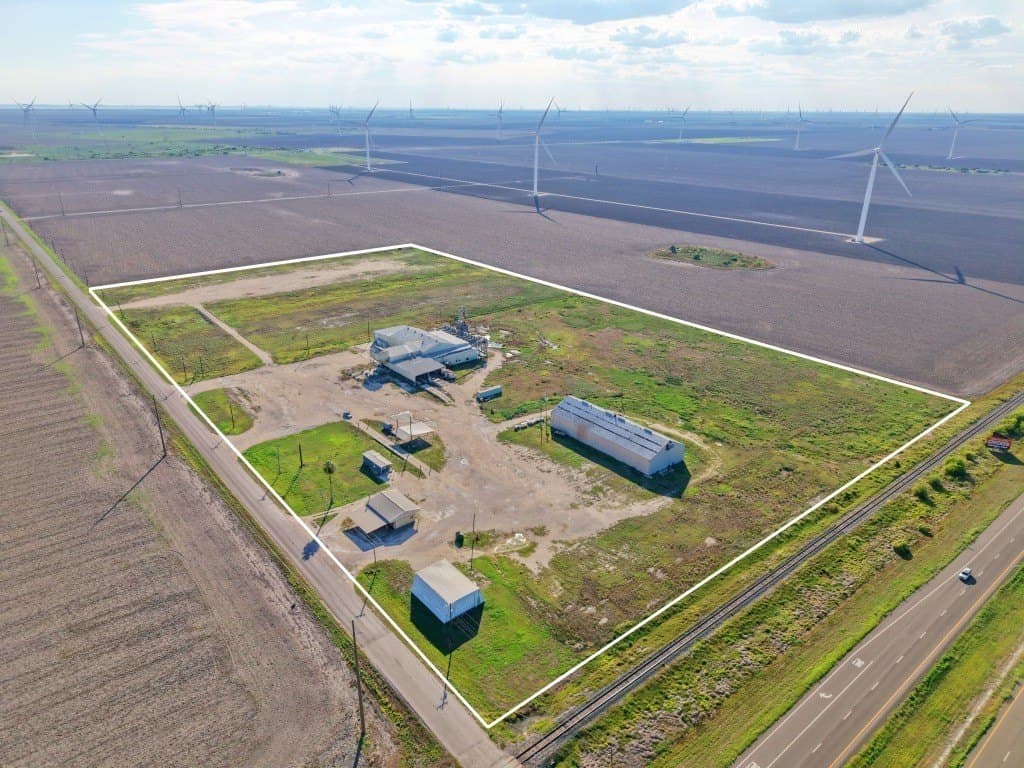 28.56 acres in San Patricio County - photo 6