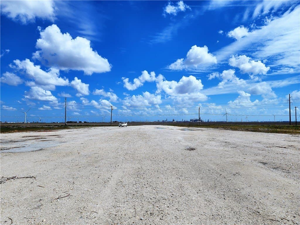 28.56 acres in San Patricio County - photo 34