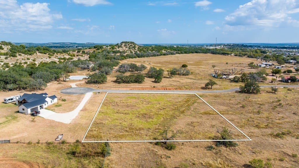 1.93 acres in Gillespie County - photo 5