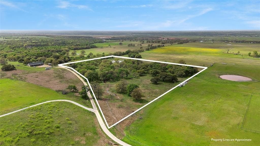 17.15 acres in Hill County gallery image 3