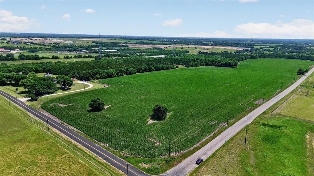 1.06 acres in Collin County featured view