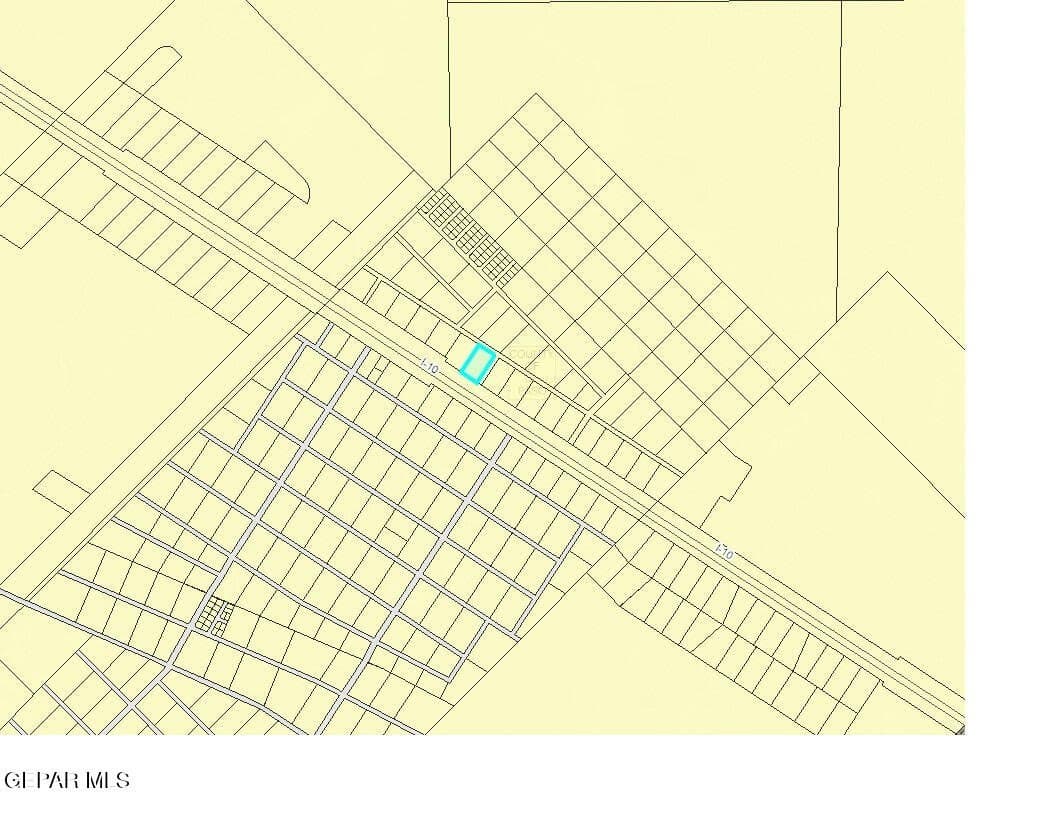 3.1 acres in El Paso County gallery image 4