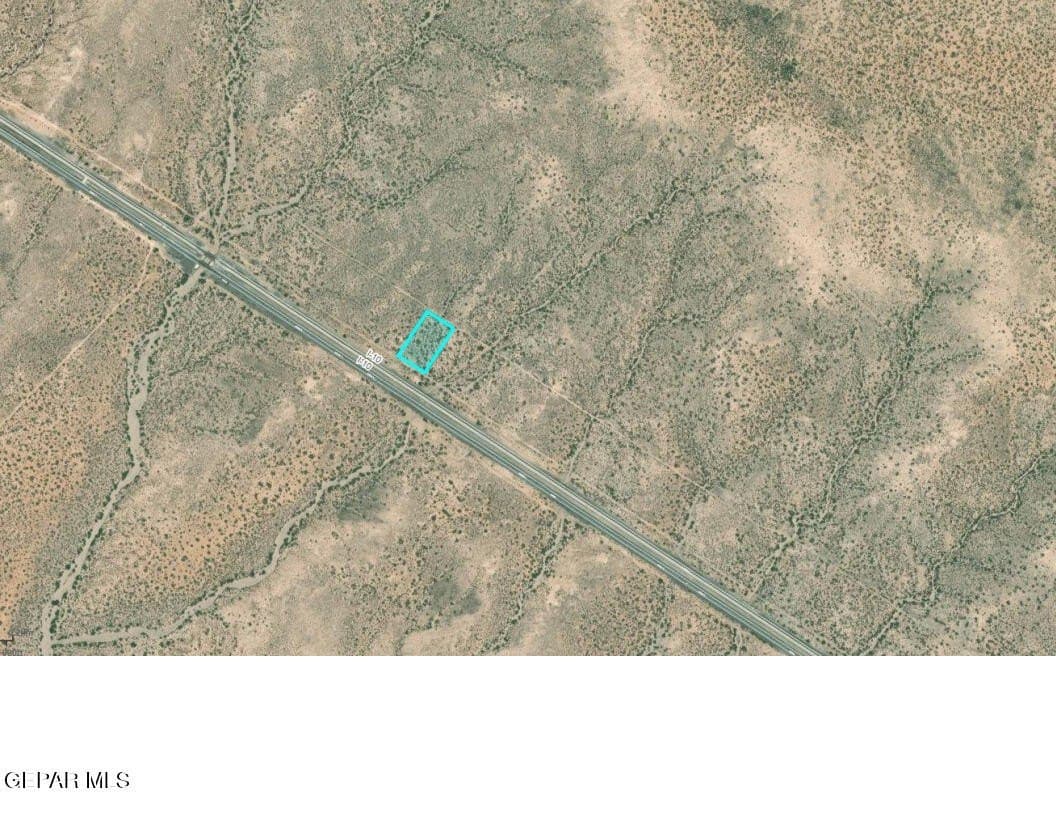 3.1 acres in El Paso County gallery image 2