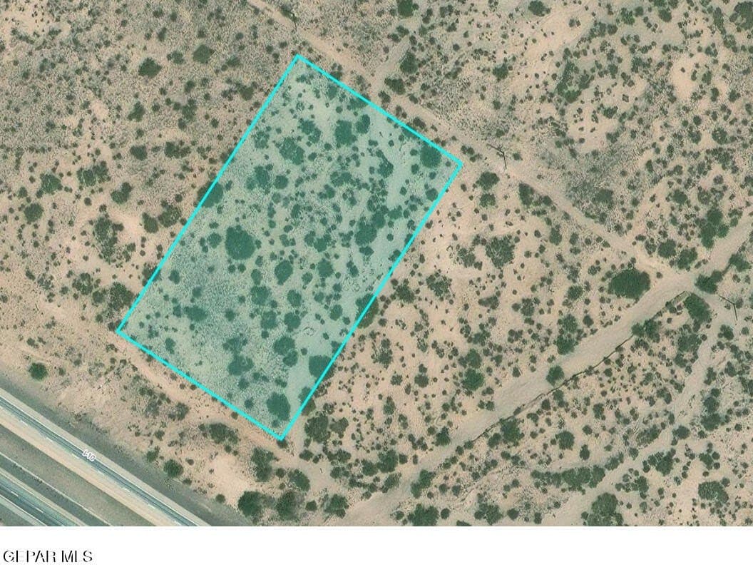 3.1 acres in El Paso County