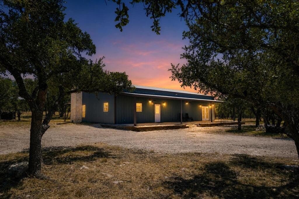 26 acres in Kimble County