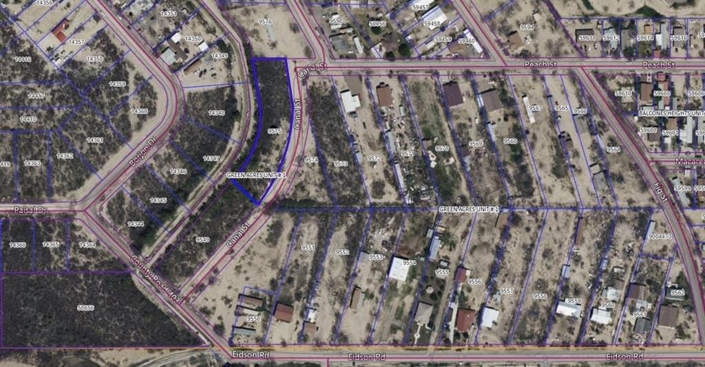 0.95 acres in Maverick County