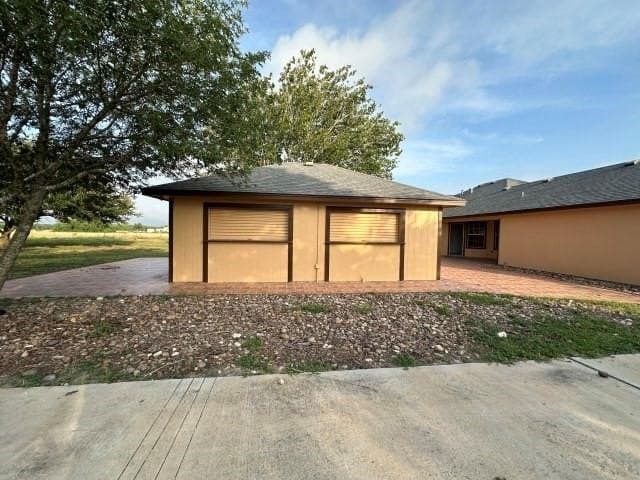 10.92 acres in Jim Wells County gallery image 4