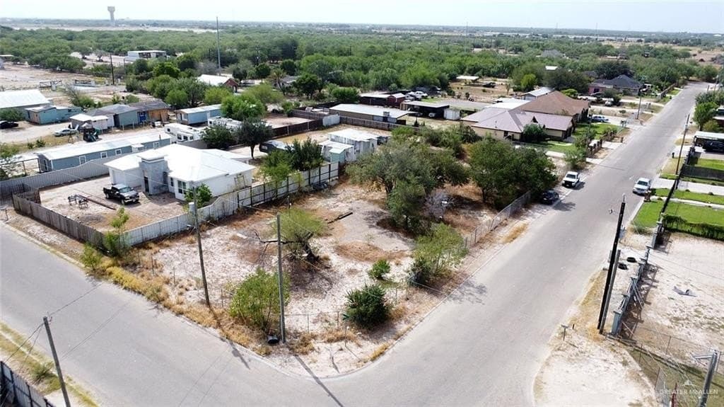 0.5 acres in Hidalgo County - photo 8