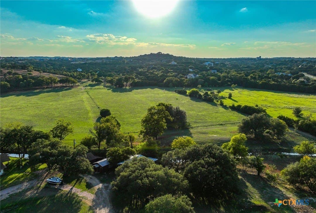 88.68 acres in Hays County - photo 7